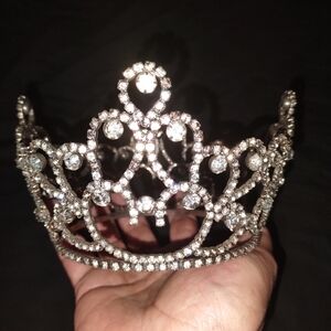 Crown of CZs